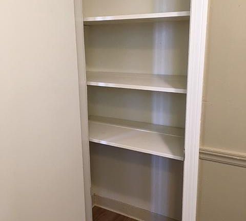 Kitchen pantry