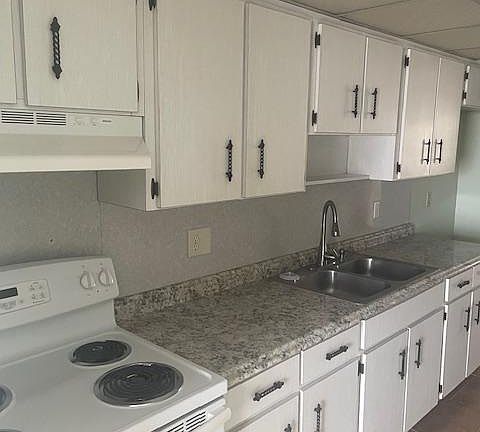 4th image of 5060 76th Ave N APT 305