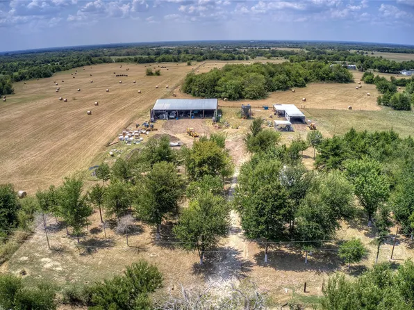 1436 County Road 4122, Campbell, TX 75422