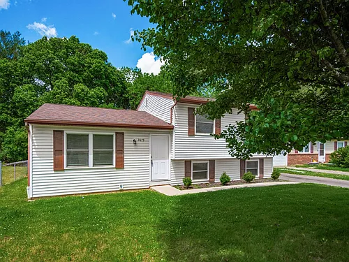 2479 Willow View Ct Photo 1