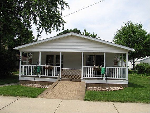 For Sale: 111 North Webster Street, Kasota, MN 56050