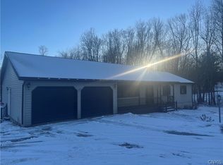 183 W Stone Rd, Mexico, NY 13114