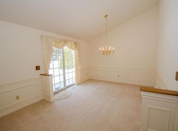 3rd image of 51351 Pembridge Ct