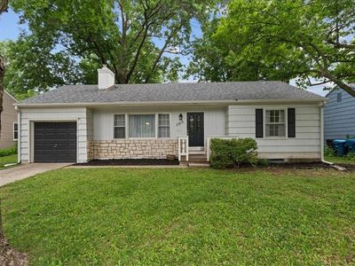 2816 W 75th St, Prairie Village, KS, 66208