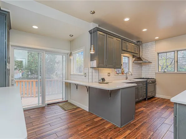 33 Wellington Court image 16 of 39