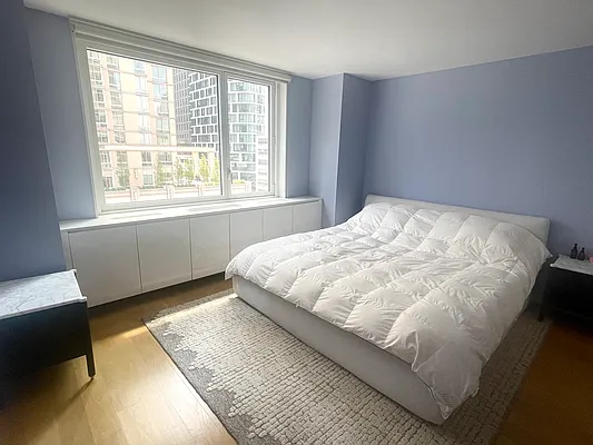 Rented by Level Group | media 6