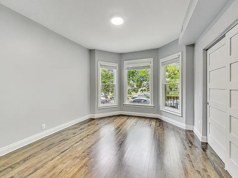 2037 N Spaulding Ave #1 — Photo 12