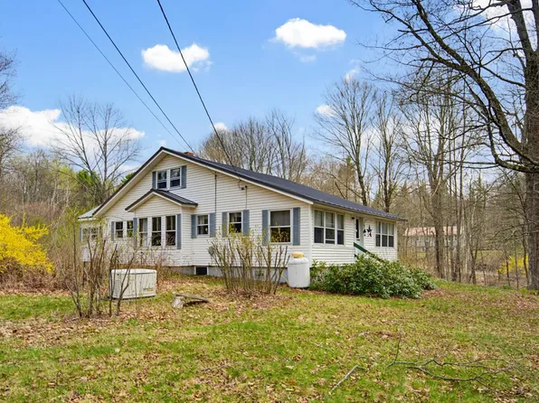 43 Old County Road, Deering, NH 03244