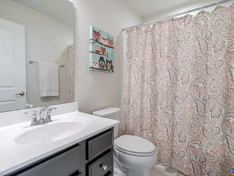 2052 Elm Tree Ct — Photo 7