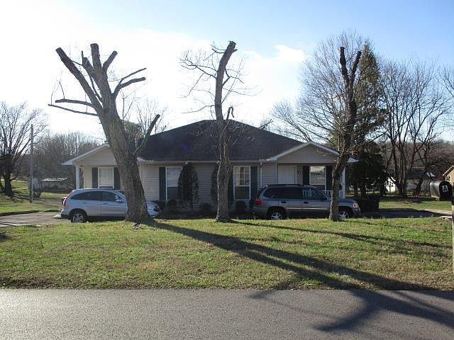 1st image of 99 Oriole Dr