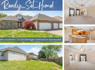3722 E Woodside Way, Springfield, MO 65809