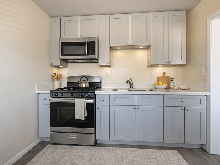 314 E 31st St, National City, CA 91950 — Photo 5