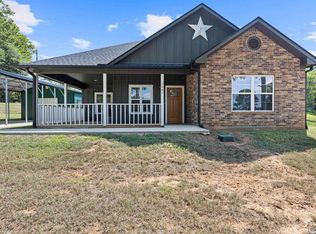 1481 W Gay Ave, Gladewater, TX 75647