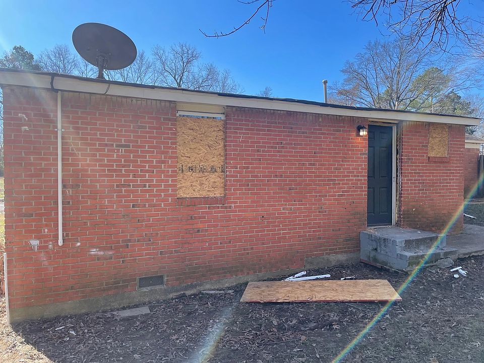 2nd image of 4721 Dalton Rd