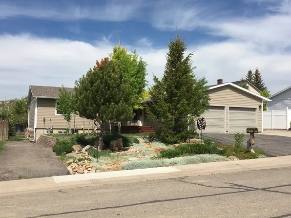 1433 Coulson Ave, Kemmerer, WY 83101