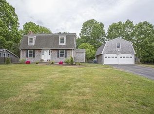 5 Carlgate Rd, North Attleboro, MA 02760