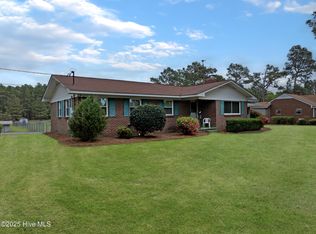 377 Louis Breeden Blvd, Hamlet, NC 28345
