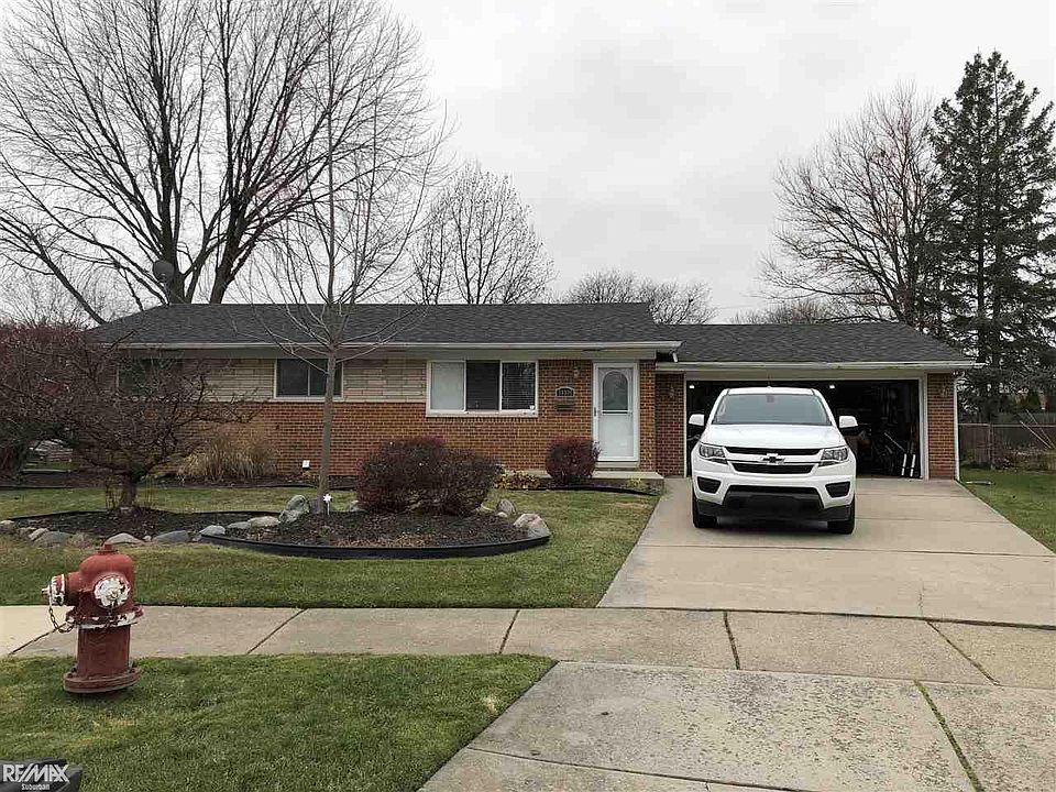 1st image of 38497 Littlefield Dr