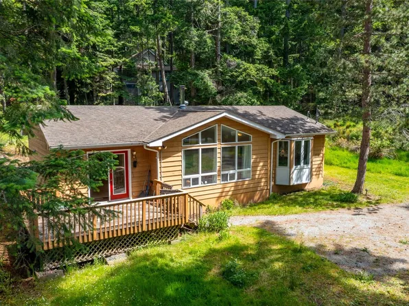 2798 Schooner Way, Southern Gulf Islands, BC V0N 2M2