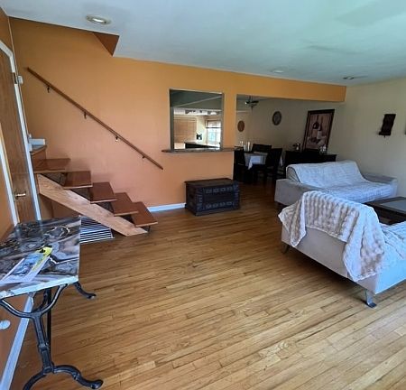 2nd image of 68 Westland Rd