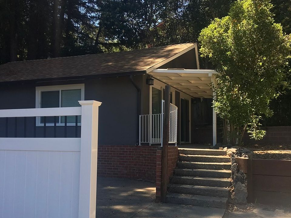 1st image of 21435 Madrone Dr
