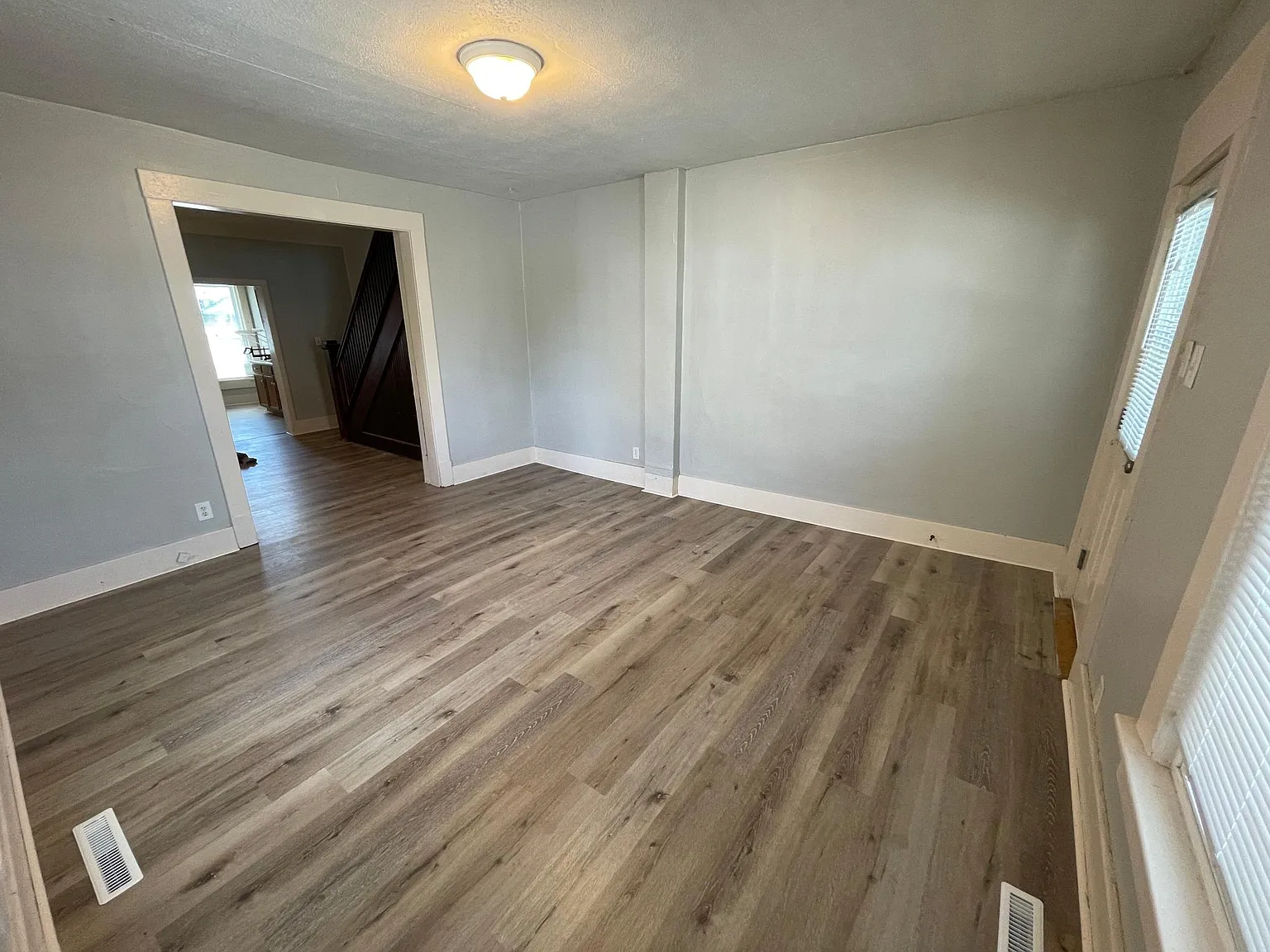 631 S 16th St — Photo 3