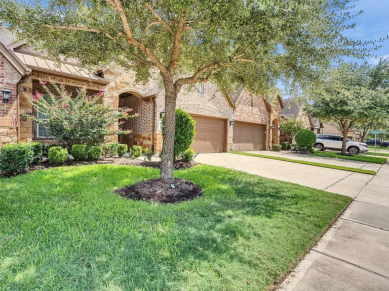 24238 Cordova Brook Ln — Photo 48