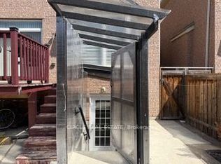 12 Kimborough Holw #Basement, Brampton, ON L6Y 0Z5