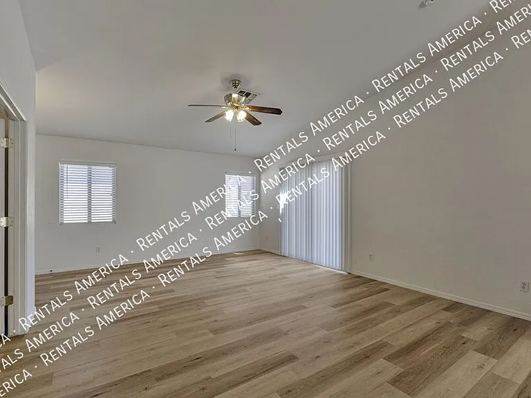 8421 S Burien Rd — Photo 7