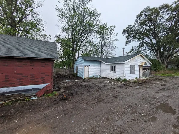 5161 Massachusetts St, Gary, IN 46409