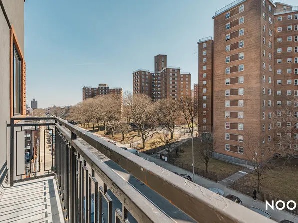 1381 Bergen Street image 9 of 16