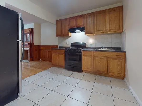 418 73rd Street image 9 of 22