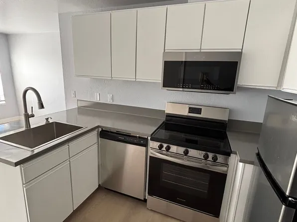 Arise Century, 601 E Denny Way #304, Seattle, WA 98122