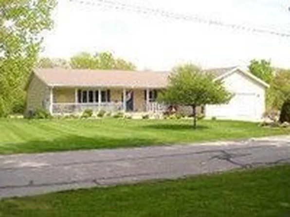 254 Riverside Dr, Edgerton, OH 43517