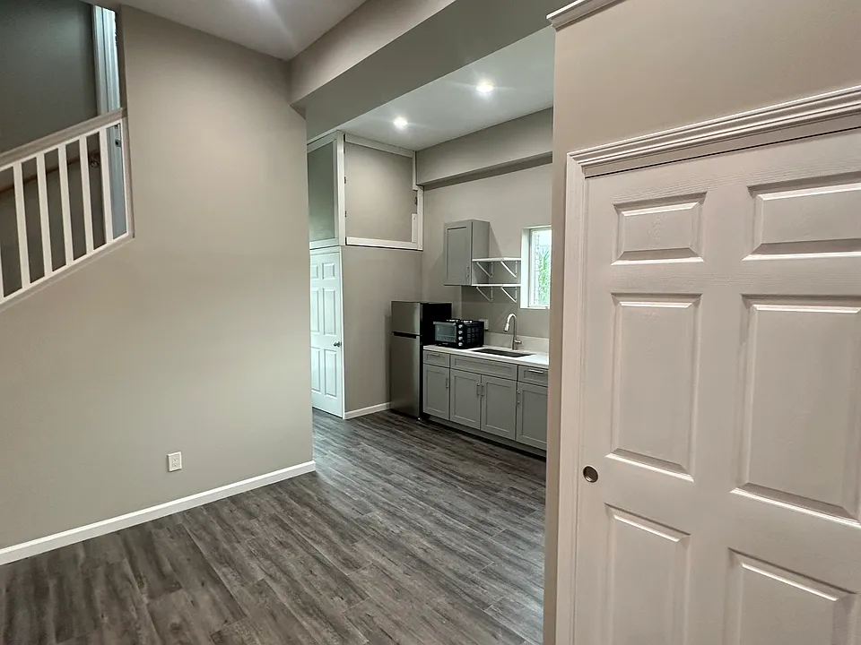 47-462 Lulani St #2