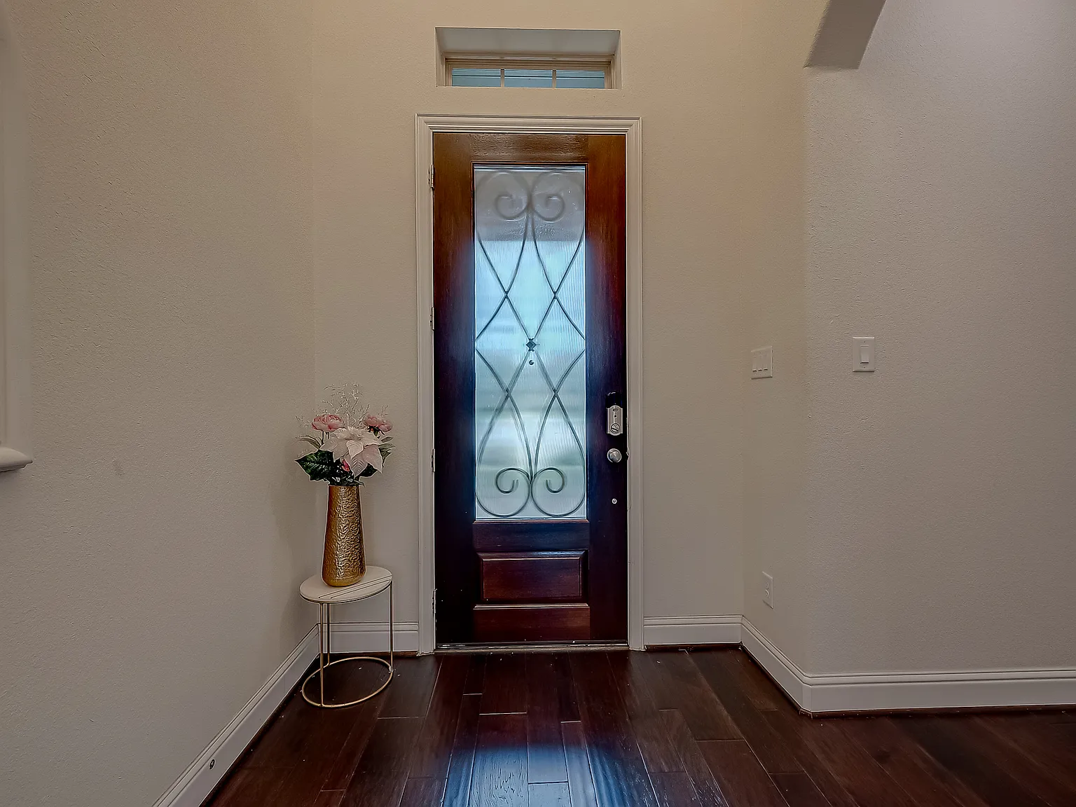 4 bed, 3.5 bath, 3256 sqft, $3,495 — Photo 4