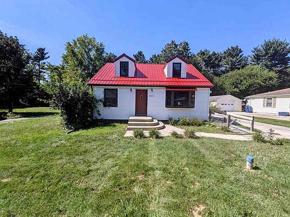 2nd image of 55071 Holmes Rd