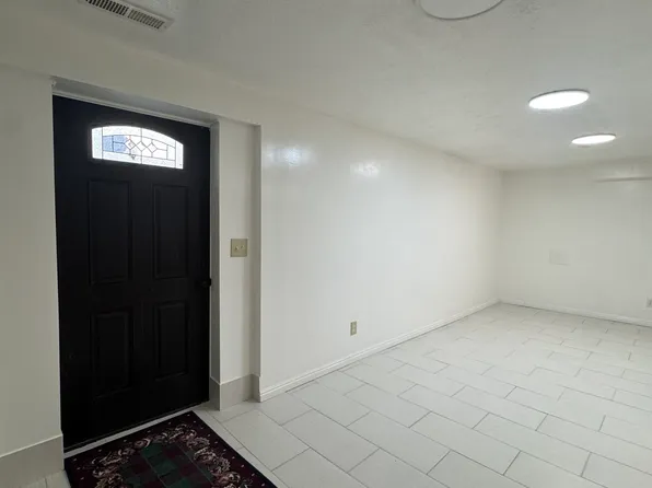3720 S Hampshire Cir, West Valley City, UT 84119