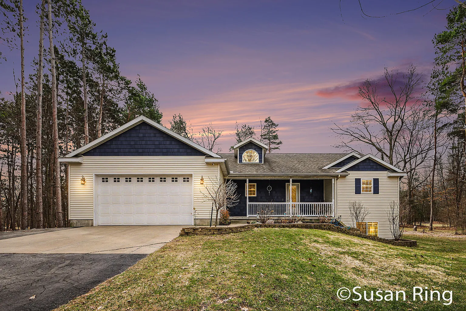 1004 Tibalew Dr NW photo 1