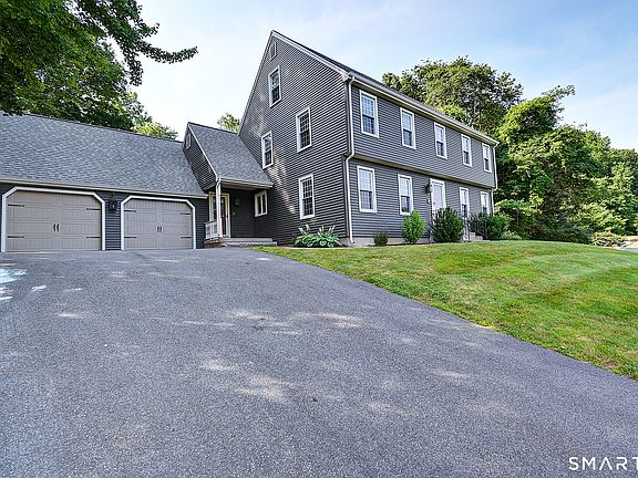 4th image of 6 Smithbrook Terrace