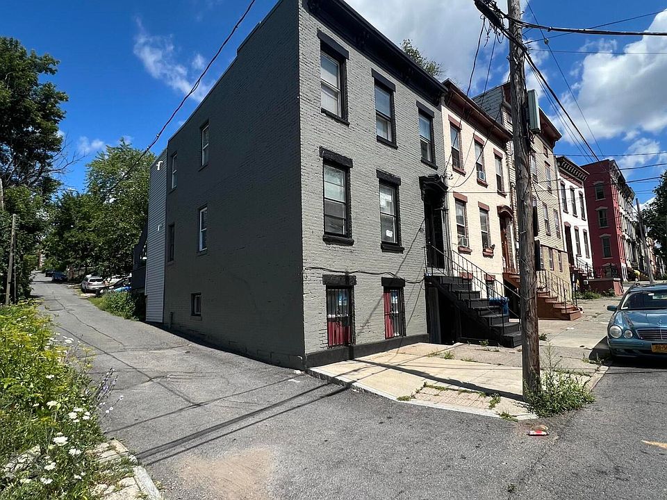 139 Grand Street, Albany, NY 12202 | Zillow