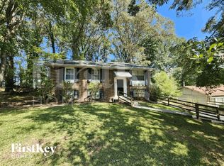 342 Roxbury Dr, Riverdale, GA 30274