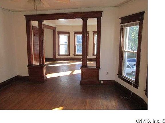4th image of 114-16 Gordon Ave