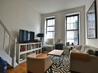 135 Waverly Pl APT 2C, New York, NY 10014