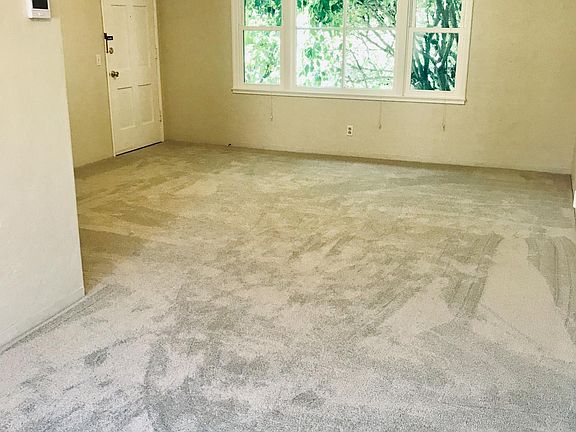 3rd image of 211 E Santa Inez Ave
