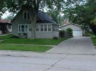 814 S Marion Ave, Washington, IA 52353