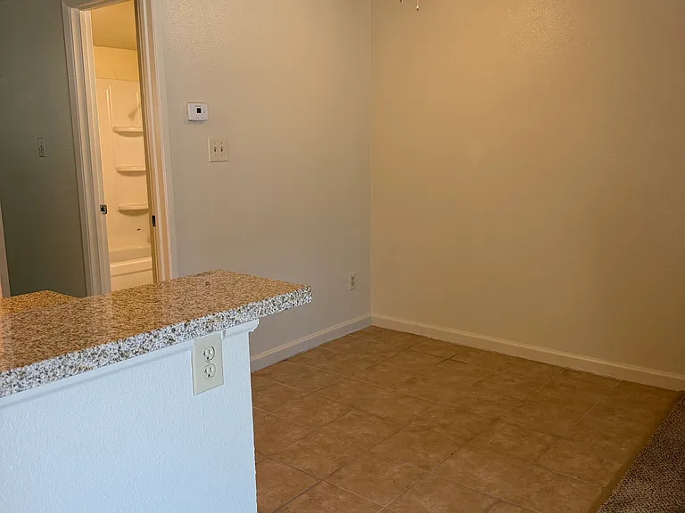 937 W Kettleman Ln #931 — Photo 3
