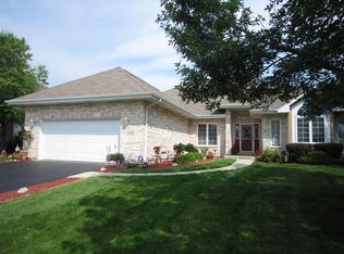 24516 W Brooklands Ln, Plainfield, IL 60585