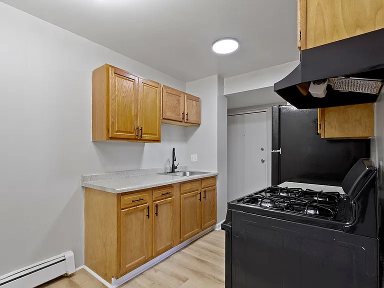 The Courts Apartment Homes — Photo 29