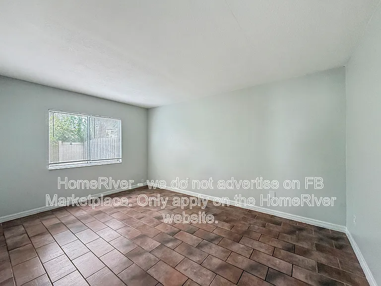 153 Chicago Woods Cir — Photo 13